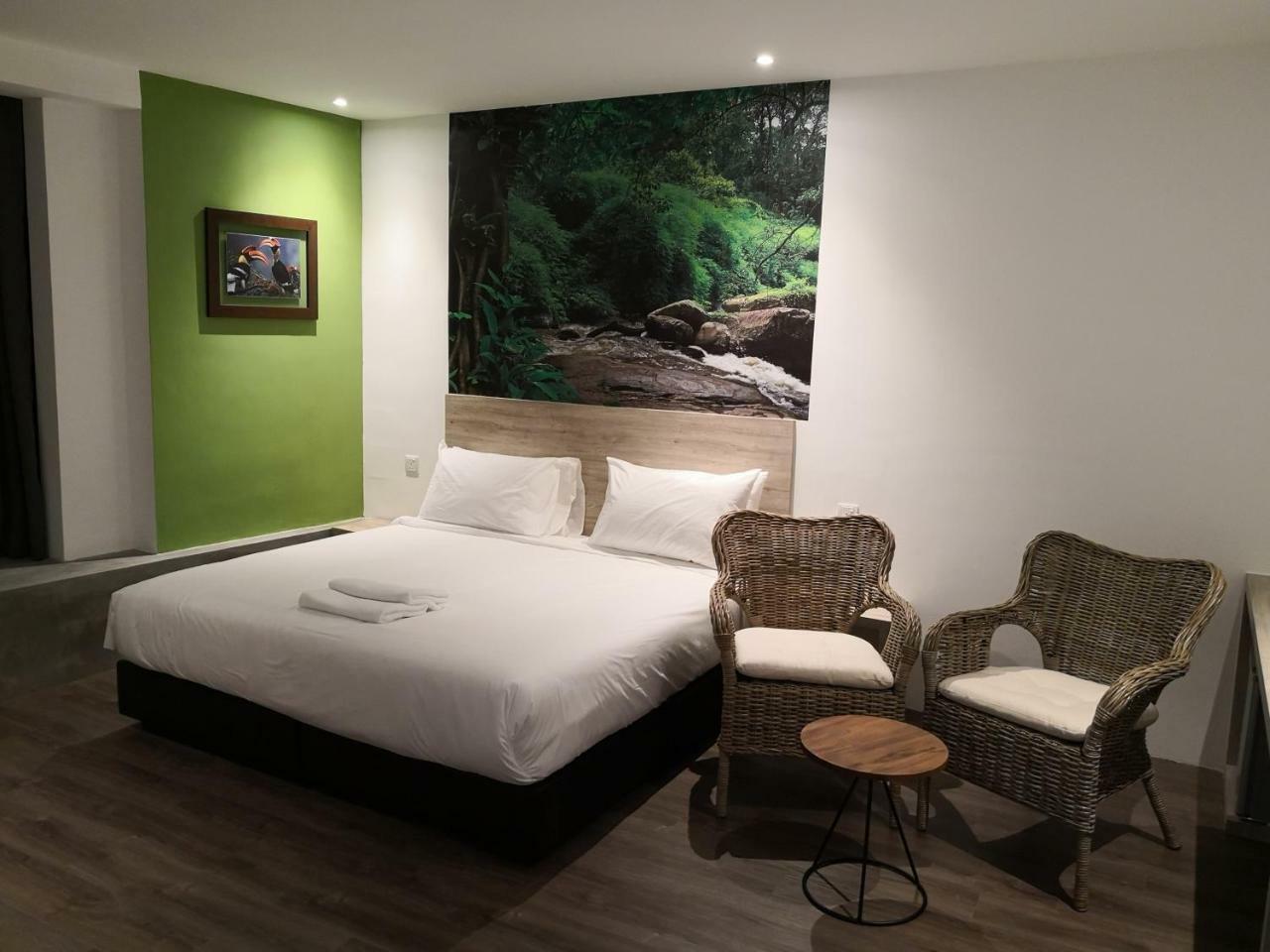 H Boutique Hotel Xplorer Loke Yew Kuala Lumpur Exterior photo